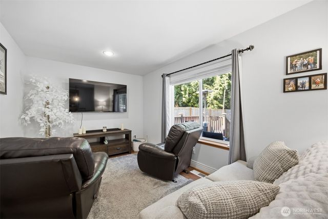 2650 Lochcarron Drive, Ferndale, WA 98248