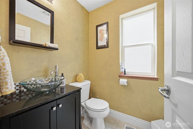 2650 Lochcarron Drive, Ferndale, WA 98248