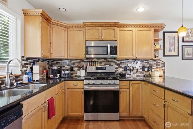 2650 Lochcarron Drive, Ferndale, WA 98248