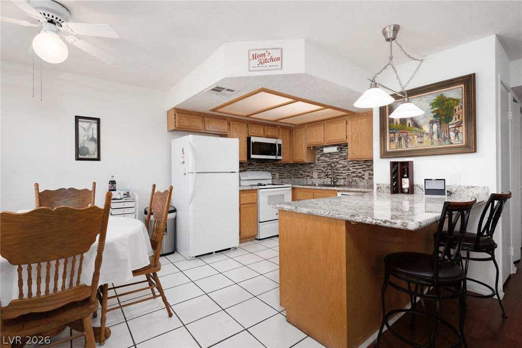 7604 Cromberg 201, Las Vegas, NV 89145 — photo 5