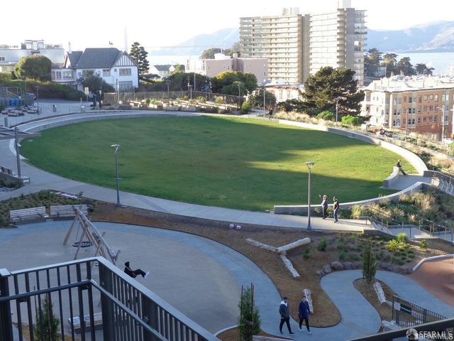 1320 Vallejo Street, San Francisco, CA 94109