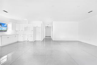 7990 NW 8th Avenue, Miami, FL 33150