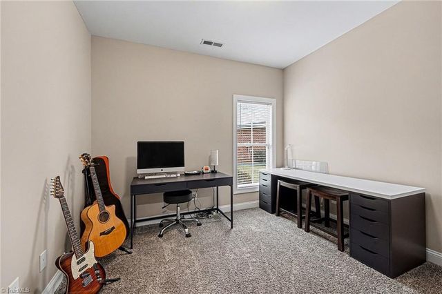 492 Crosswick Road, Clemmons, NC 27012