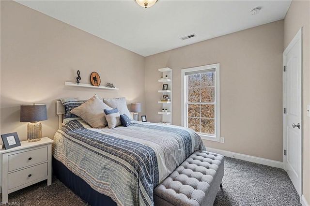 492 Crosswick Road, Clemmons, NC 27012