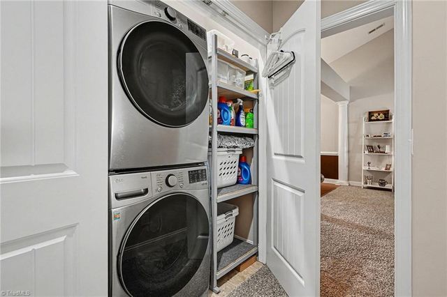 492 Crosswick Road, Clemmons, NC 27012