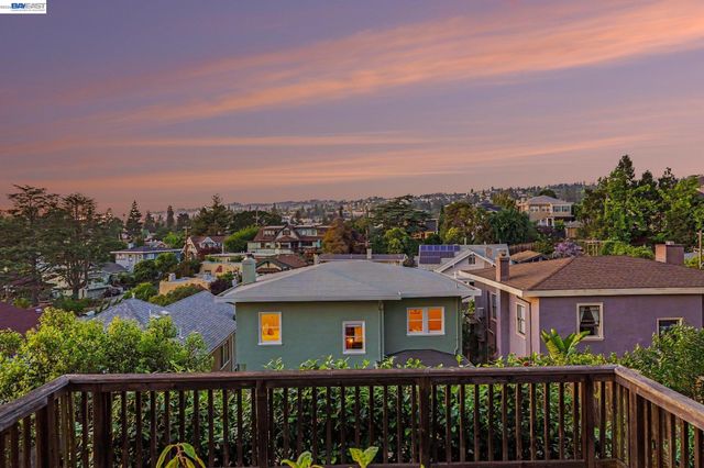 667 Rosal Ave, Oakland, CA 94610