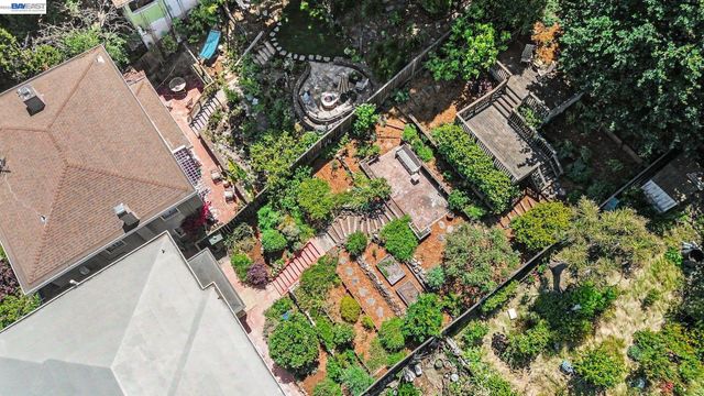667 Rosal Ave, Oakland, CA 94610