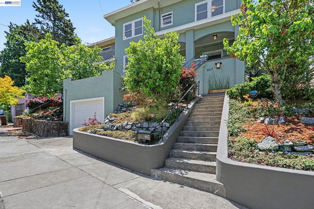 667 Rosal Ave, Oakland, CA 94610