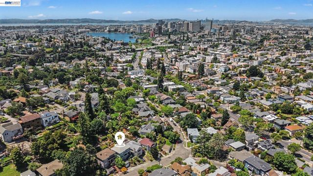 667 Rosal Ave, Oakland, CA 94610