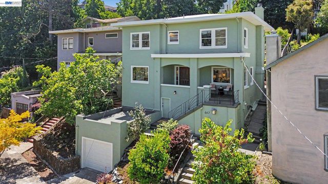 667 Rosal Ave, Oakland, CA 94610