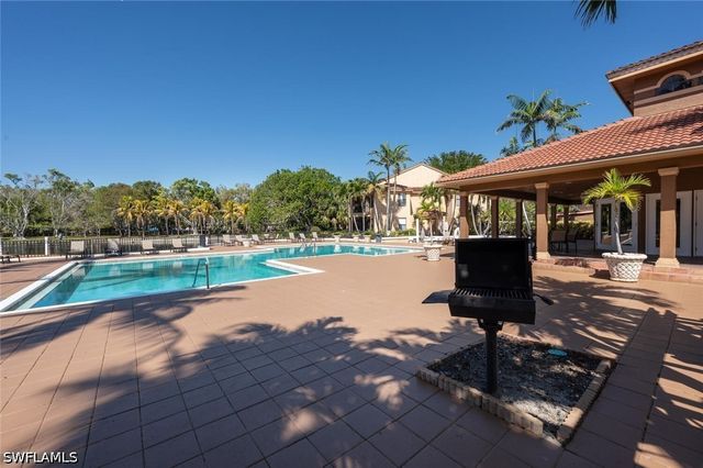 2190 Arbour Walk CIR 2221, Naples, FL 34109
