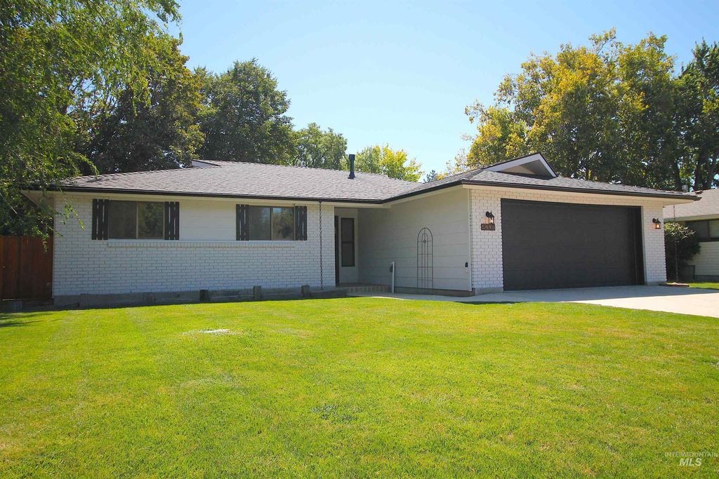 5440 N Tuckerson Place, Boise, ID 83704