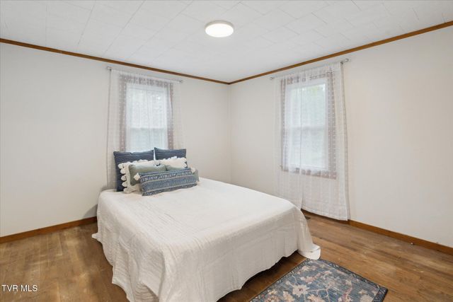 204 Maple Drive, Jonesborough, TN 37659