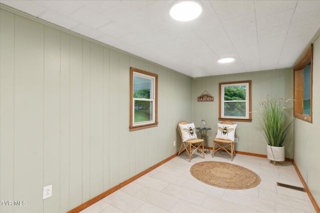 204 Maple Drive, Jonesborough, TN 37659
