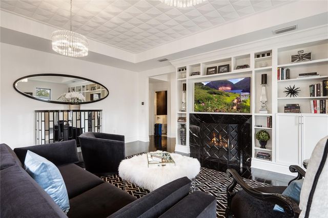 1581 FOREST AVENUE, Winter Park, FL 32789