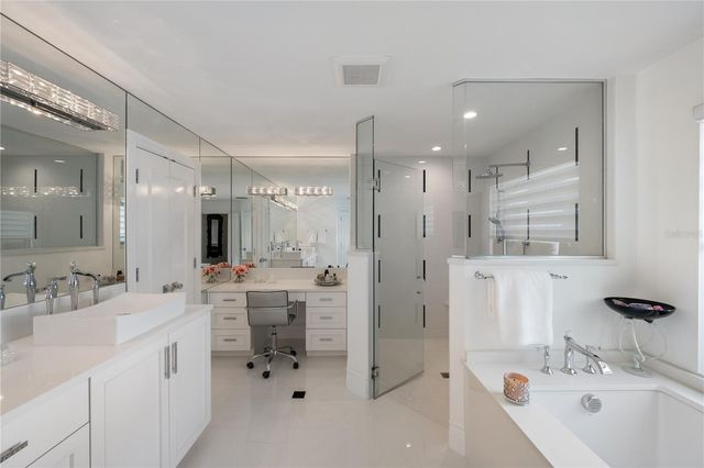 1581 FOREST AVENUE, Winter Park, FL 32789