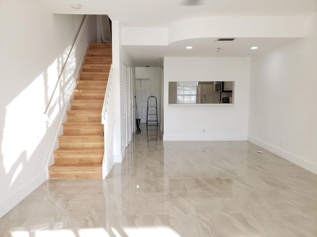 4963 SW 31st Terrace 4963, Dania Beach, FL 33312