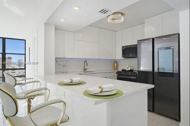 2017 S Ocean Dr 1206, Hallandale Beach, FL 33009