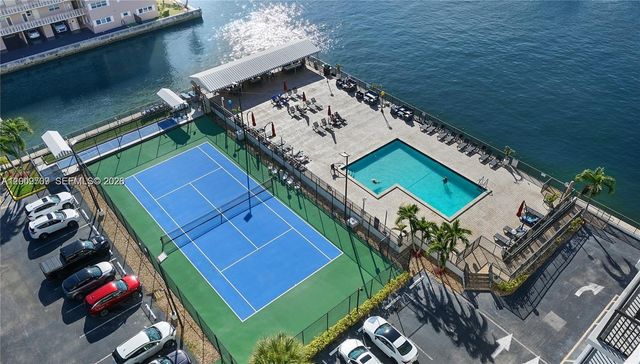 2017 S Ocean Dr 1206, Hallandale Beach, FL 33009