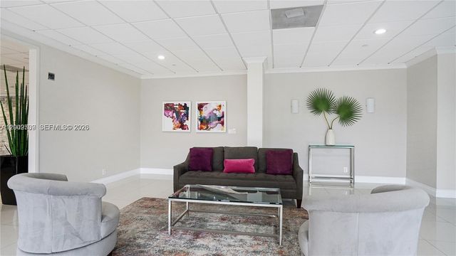 2017 S Ocean Dr 1206, Hallandale Beach, FL 33009