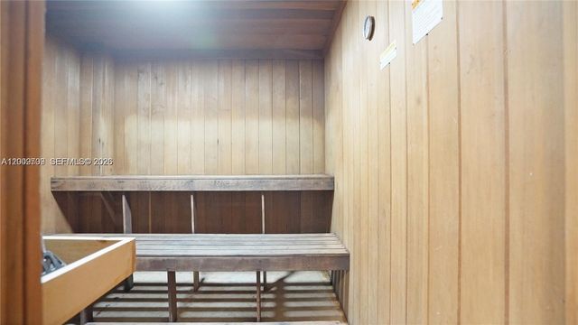 2017 S Ocean Dr 1206, Hallandale Beach, FL 33009