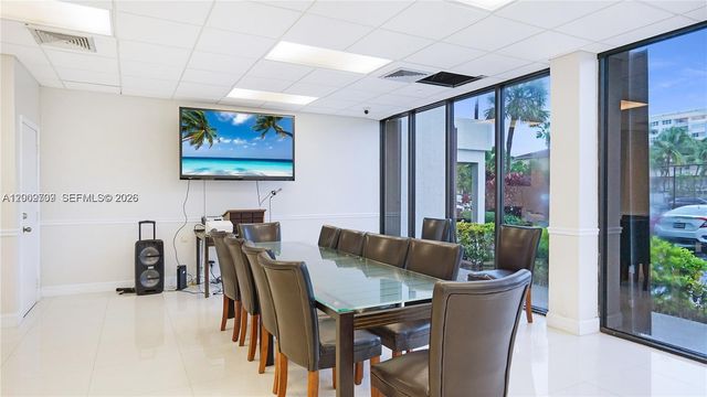 2017 S Ocean Dr 1206, Hallandale Beach, FL 33009