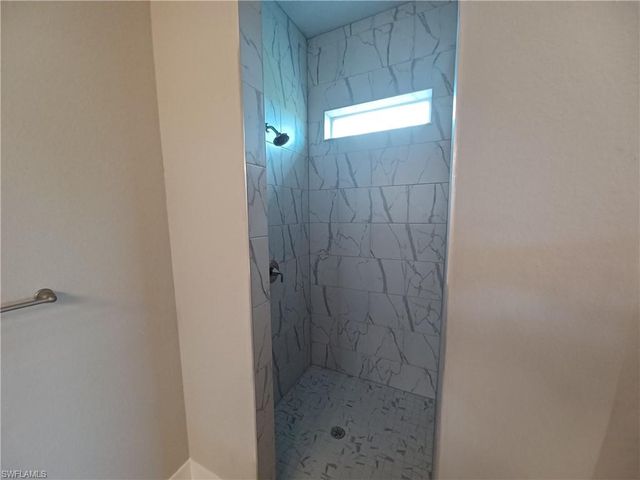 1740 NW 9th TER, Cape Coral, FL 33993