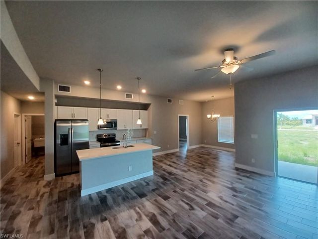 1740 NW 9th TER, Cape Coral, FL 33993