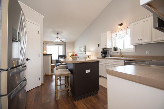 265 Arbor Curve NE, Cokato, MN 55321