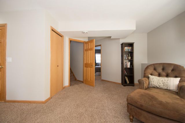 265 Arbor Curve NE, Cokato, MN 55321