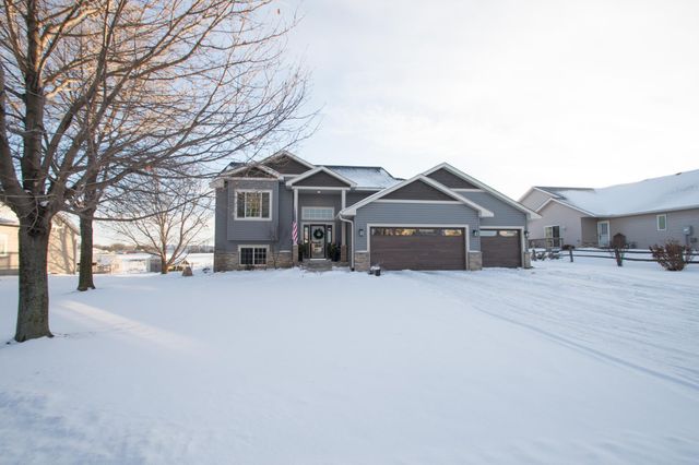 265 Arbor Curve NE, Cokato, MN 55321