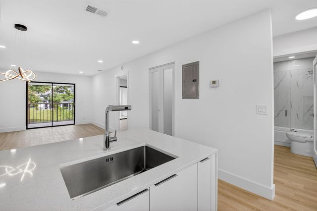 100 W Hidden Valley Boulevard 502, Boca Raton, FL 33487
