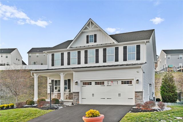 301 Shanleigh Dr, Jackson Twp, PA 16063