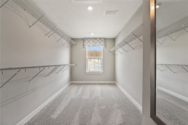 301 Shanleigh Dr, Jackson Twp, PA 16063