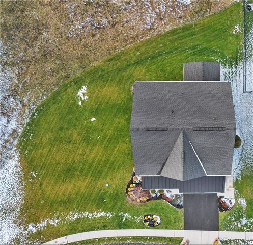 301 Shanleigh Dr, Jackson Twp, PA 16063