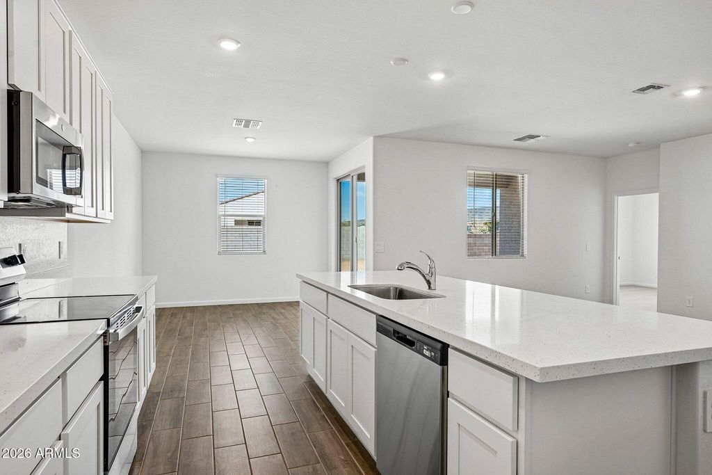 9541 W LUXTON Lane, Tolleson, AZ 85353 — photo 4