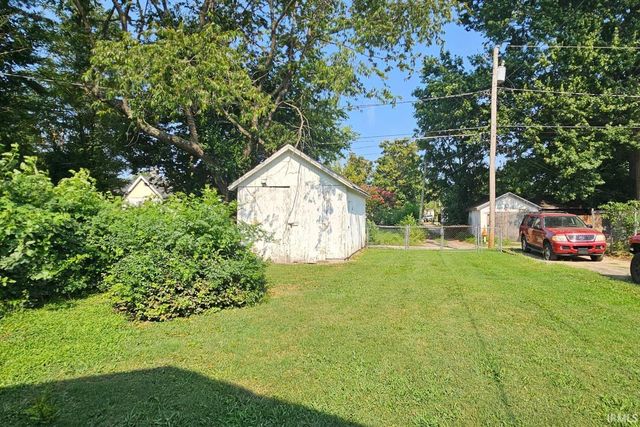 1556 S Linwood Avenue, Evansville, IN 47713