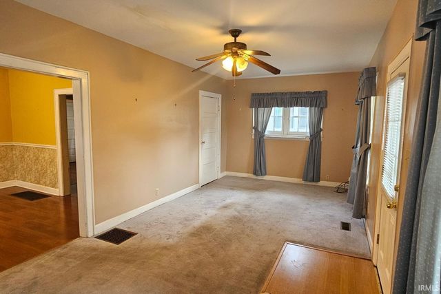 1556 S Linwood Avenue, Evansville, IN 47713