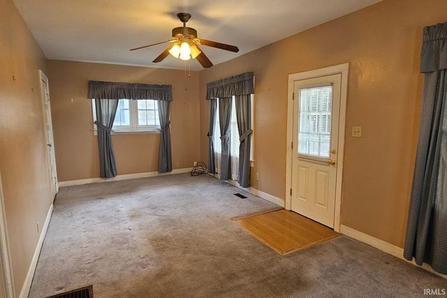 1556 S Linwood Avenue, Evansville, IN 47713