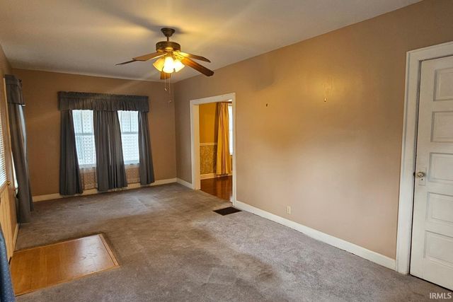 1556 S Linwood Avenue, Evansville, IN 47713