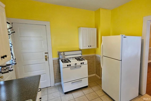 1556 S Linwood Avenue, Evansville, IN 47713