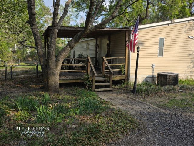 8971 Arrow Wood Drive, Greenwood, LA 71033