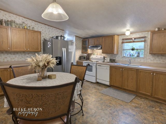 8971 Arrow Wood Drive, Greenwood, LA 71033