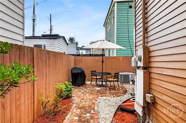 1116 Barnard Street, Savannah, GA 31401