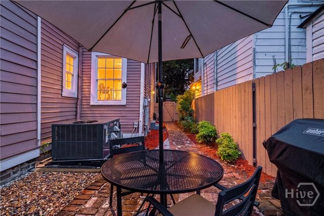 1116 Barnard Street, Savannah, GA 31401