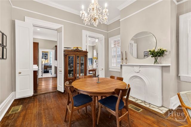 1116 Barnard Street, Savannah, GA 31401