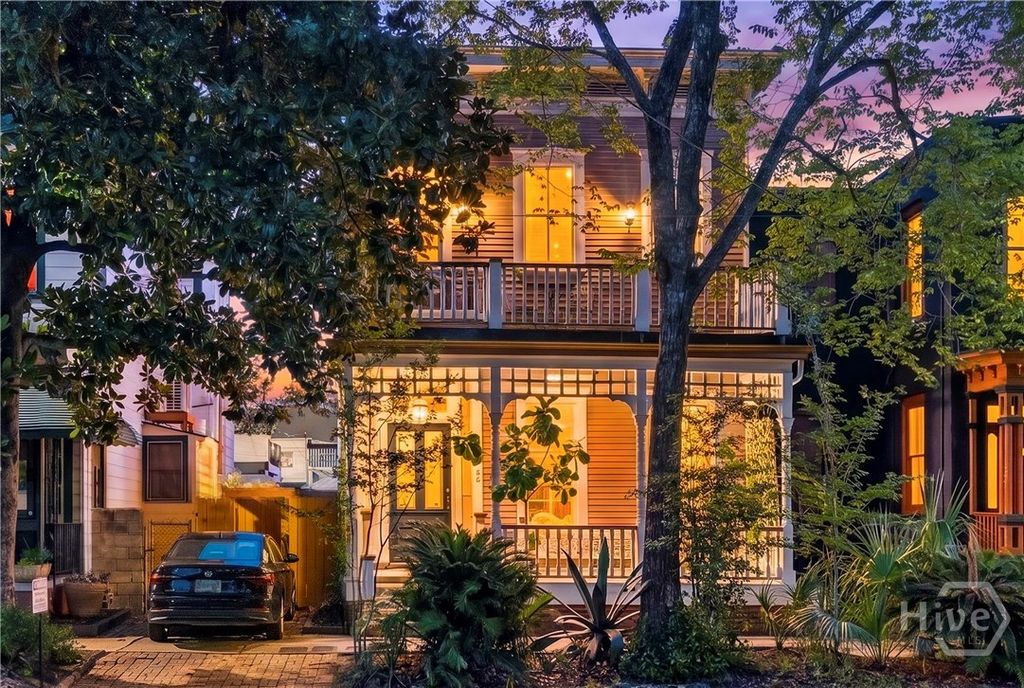 1116 Barnard Street, Savannah, GA 31401