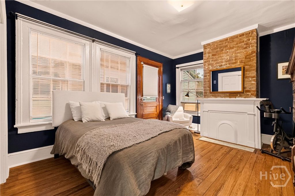 Image 25 of property listing at 1116 Barnard Street, Savannah, GA 31401