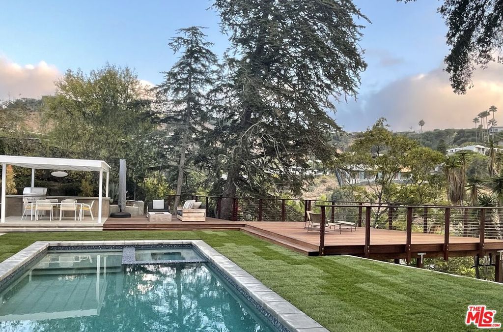 1022 Lachman Lane, Pacific Palisades, CA 90272 — photo 5