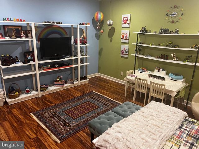 1465 MAYHURST BLVD, Mclean, VA 22102